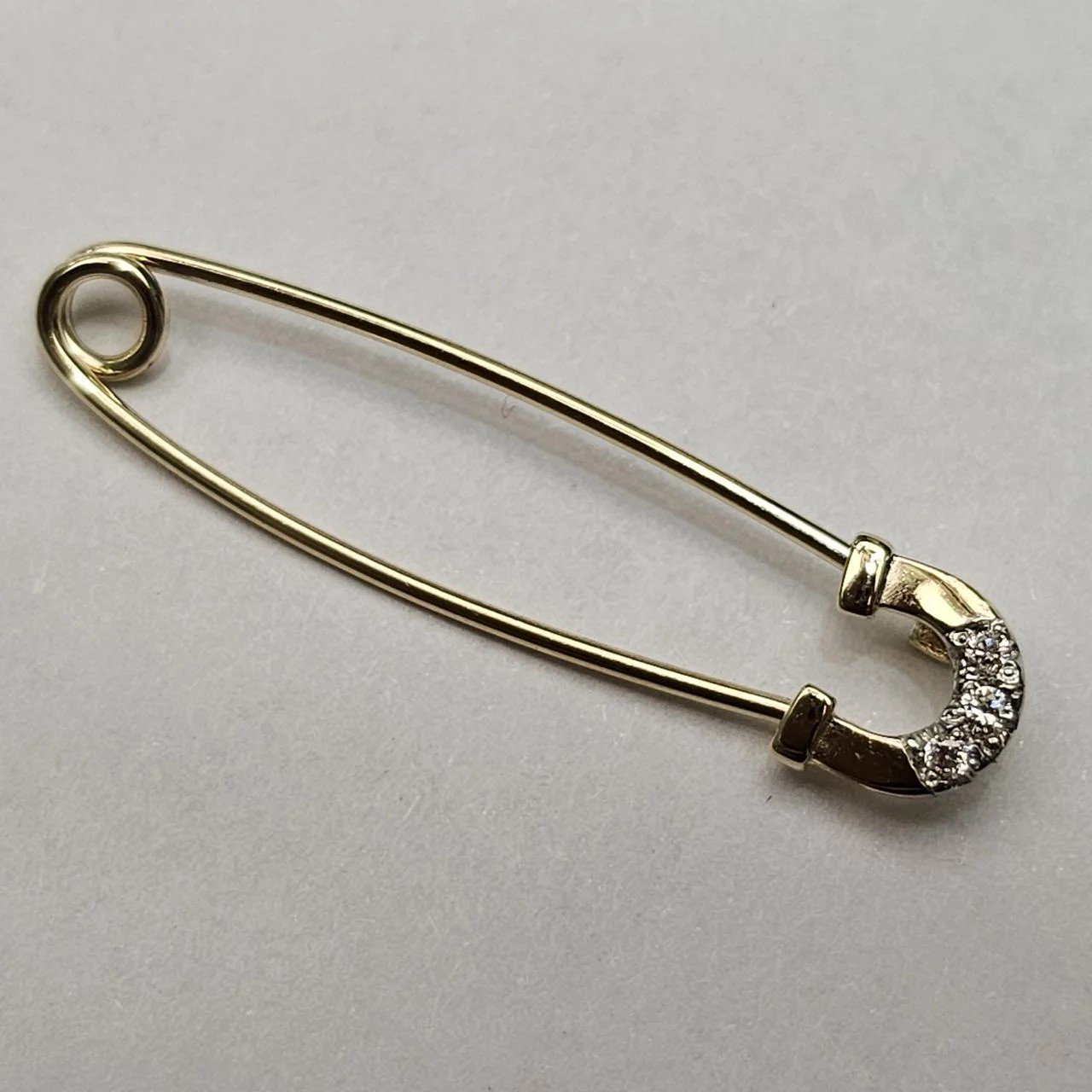 Булавка Deimantas 108826877 0,72гр 0,043ct. купить,NaN