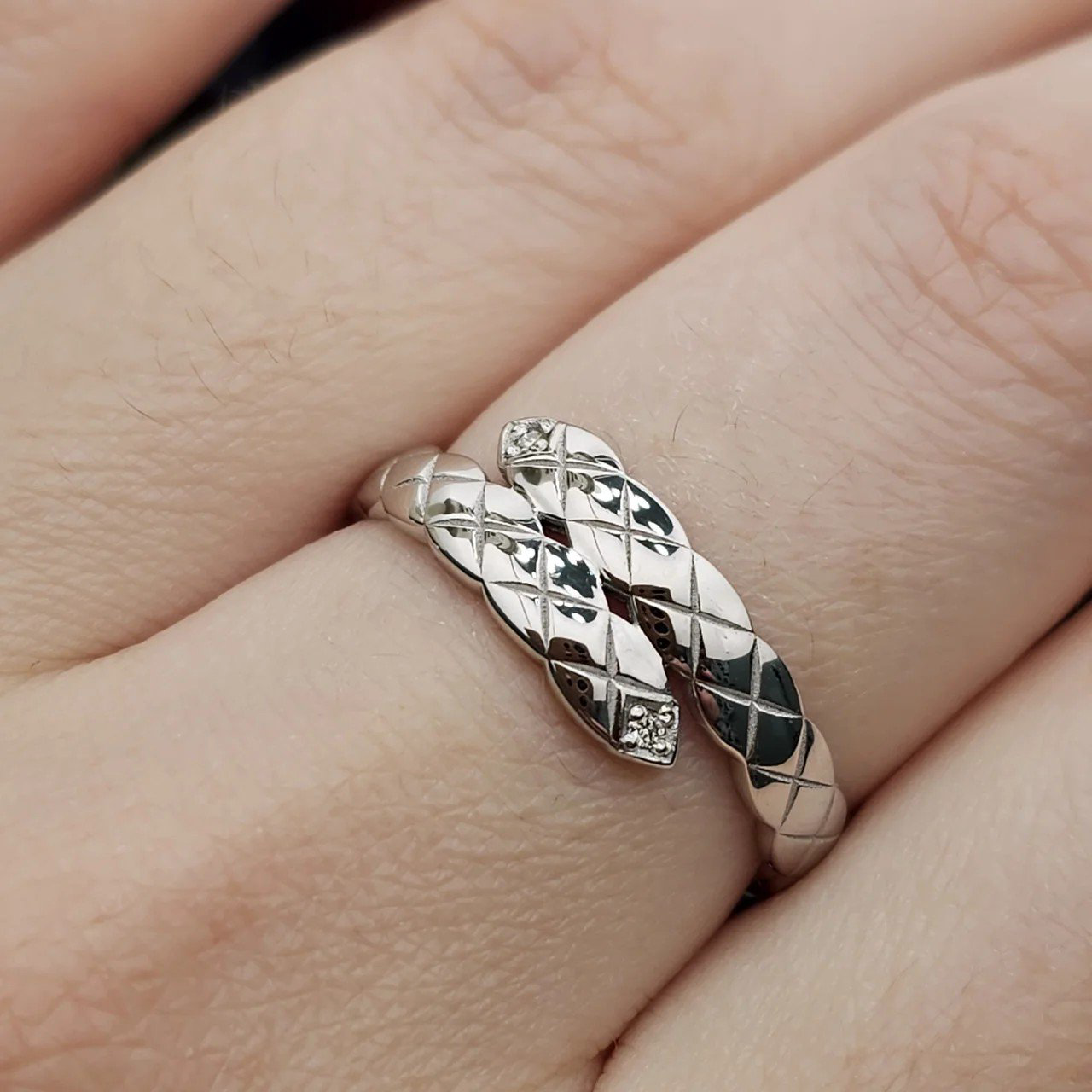 Кольцо Deimantas 108826783 19р 2,17гр 0,017ct. купить,NaN