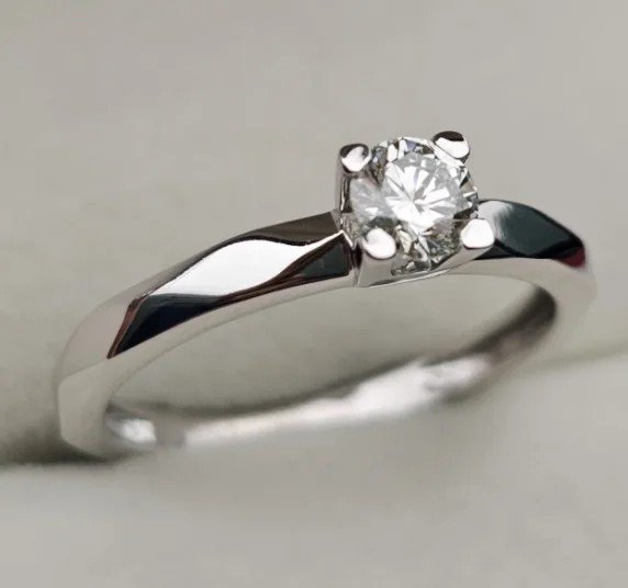 Комплект Deimantas 108888652 17р 0,32ct 0,46ct. купить,NaN