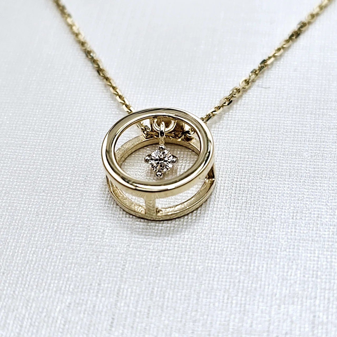 Кулон Deimantas 108826893 0,74гр 0,034ct. купить,NaN