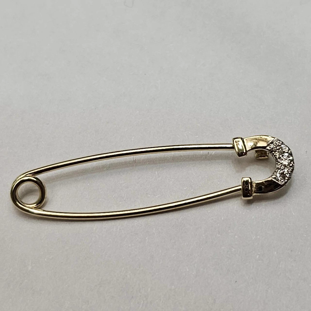 Булавка Deimantas 108826873 0,72гр 0,043ct. купить,NaN