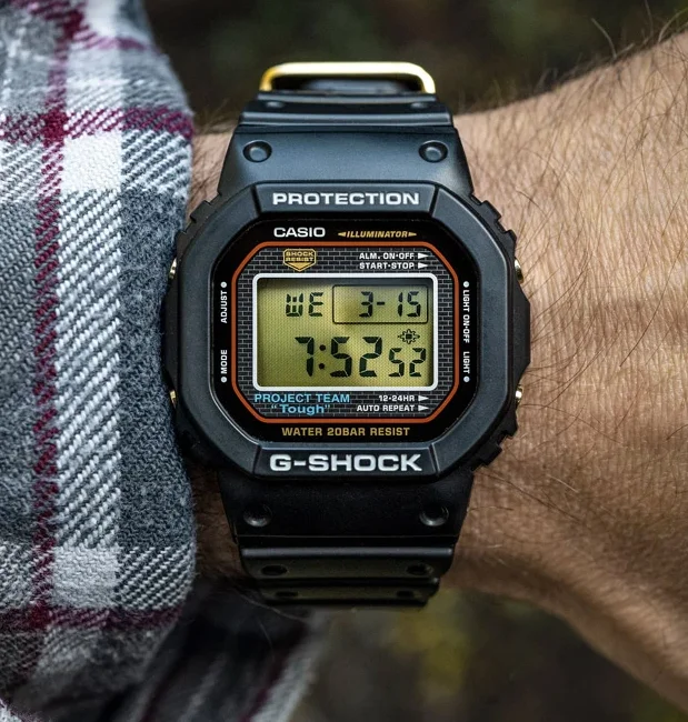 Наручные часы Casio DW-5040PG-1DR