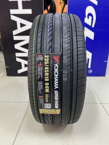 Yokohama Advan dB v551V 235/45 R18 94 W без шипов купить,0
