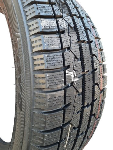 Toyo Observe Garit GIZ 215/55 R17 94Q без шипов купить,NaN