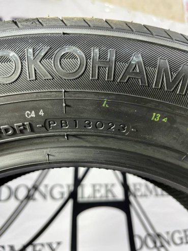Yokohama Decibel E70 215/60 R16 95 V без шипов купить,0