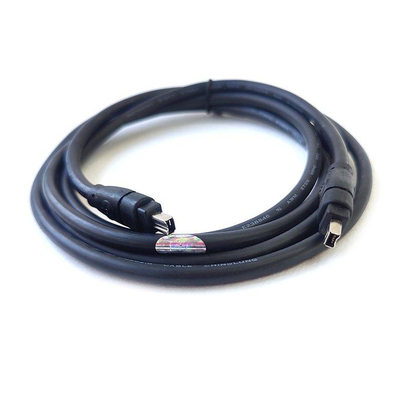 Кабель ViTi Fire Wire IEEE-1394 4-4 Pin черный