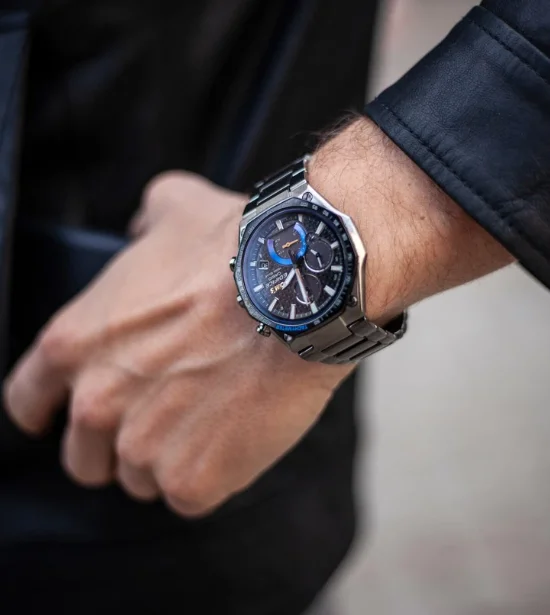 Наручные часы Casio EQB-1100TMS-1AER