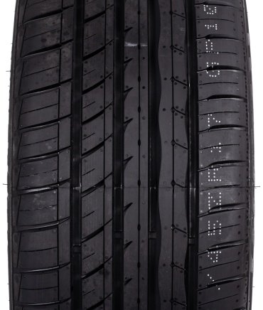 Roadx RX Motion U11 215/55 R17 94 купить,NaN
