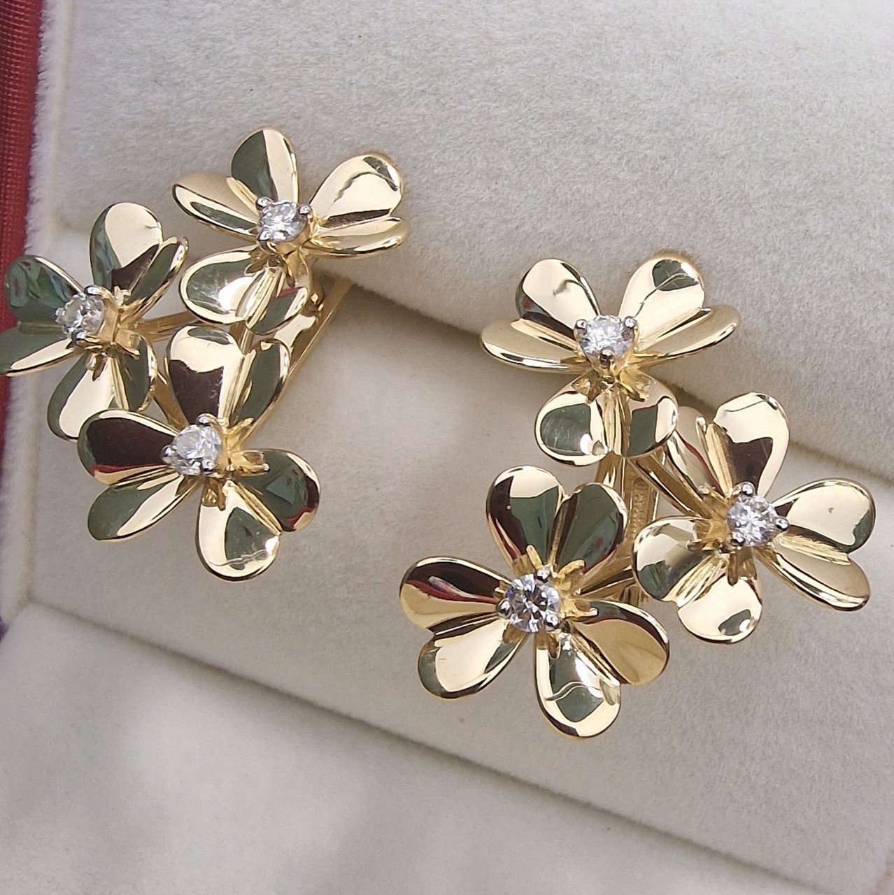 Серьги Deimantas 101763188 6,08гр 0,36ct. купить,NaN
