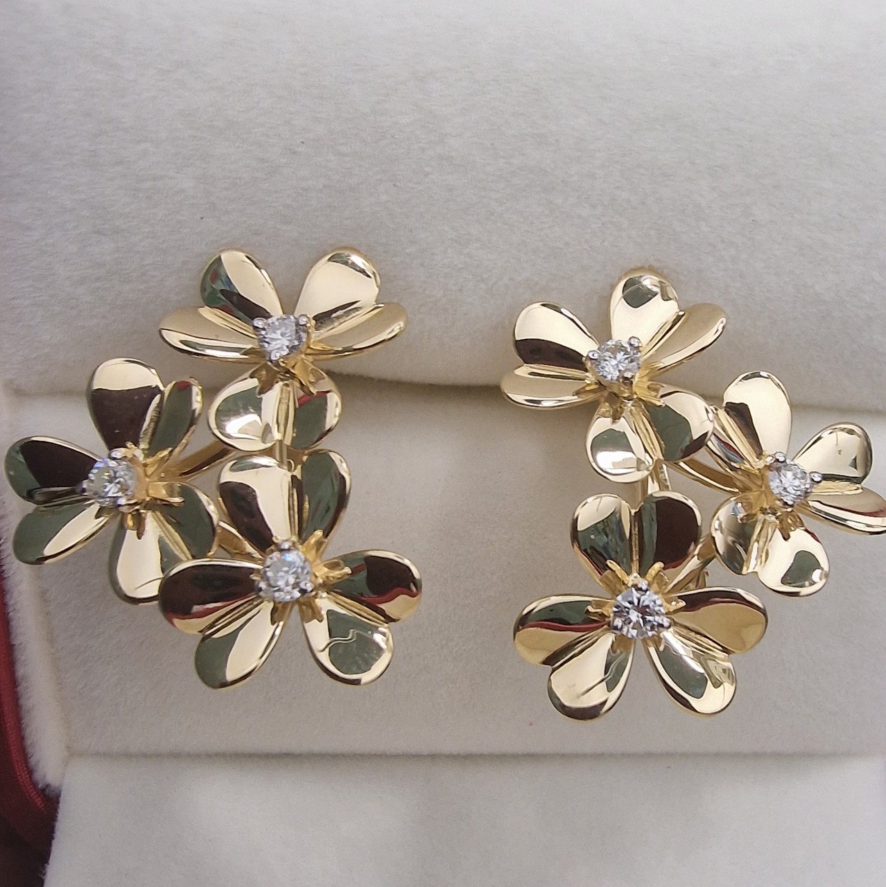 Серьги Deimantas 101763188 6,08гр 0,36ct. купить,NaN