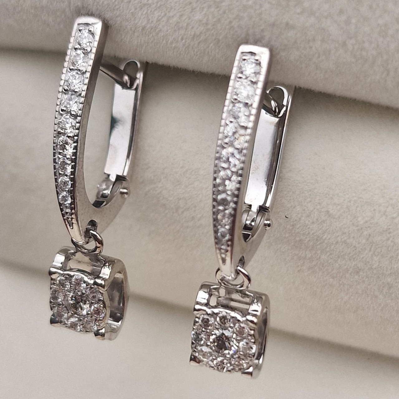 Серьги Deimantas 101763197 3,7гр 0,44ct. купить,NaN