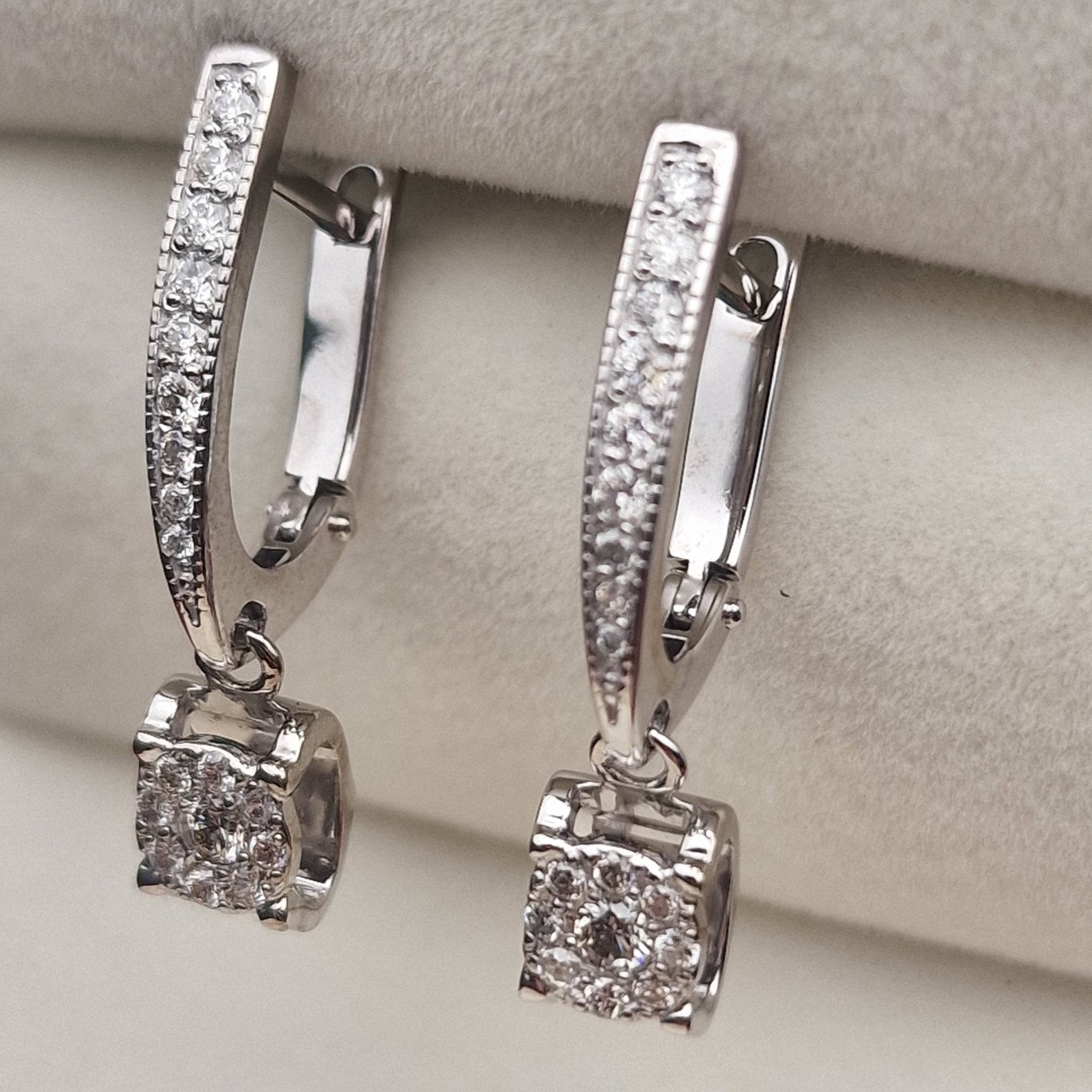 Серьги Deimantas 101763197 3,7гр 0,44ct. купить,NaN