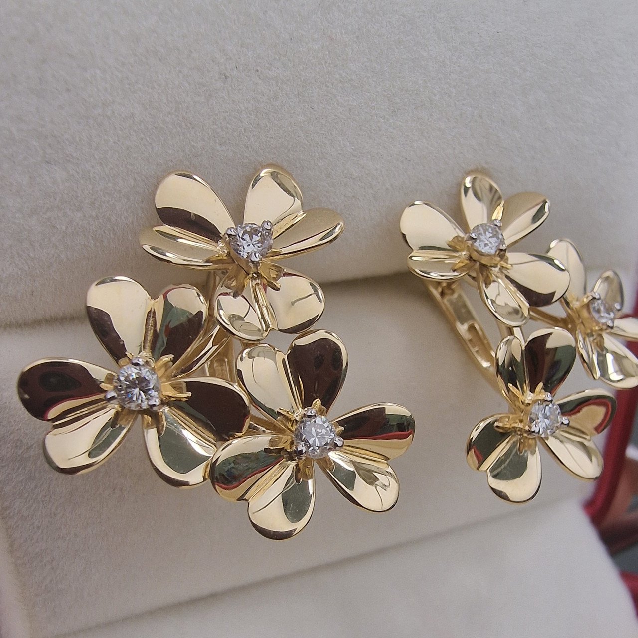 Серьги Deimantas 101763188 6,08гр 0,36ct. купить,NaN