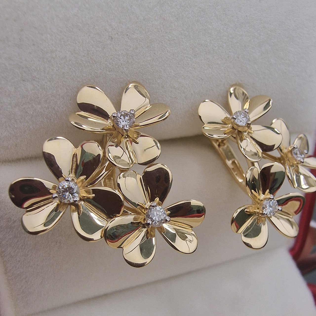 Серьги Deimantas 101763188 6,08гр 0,36ct. купить,NaN