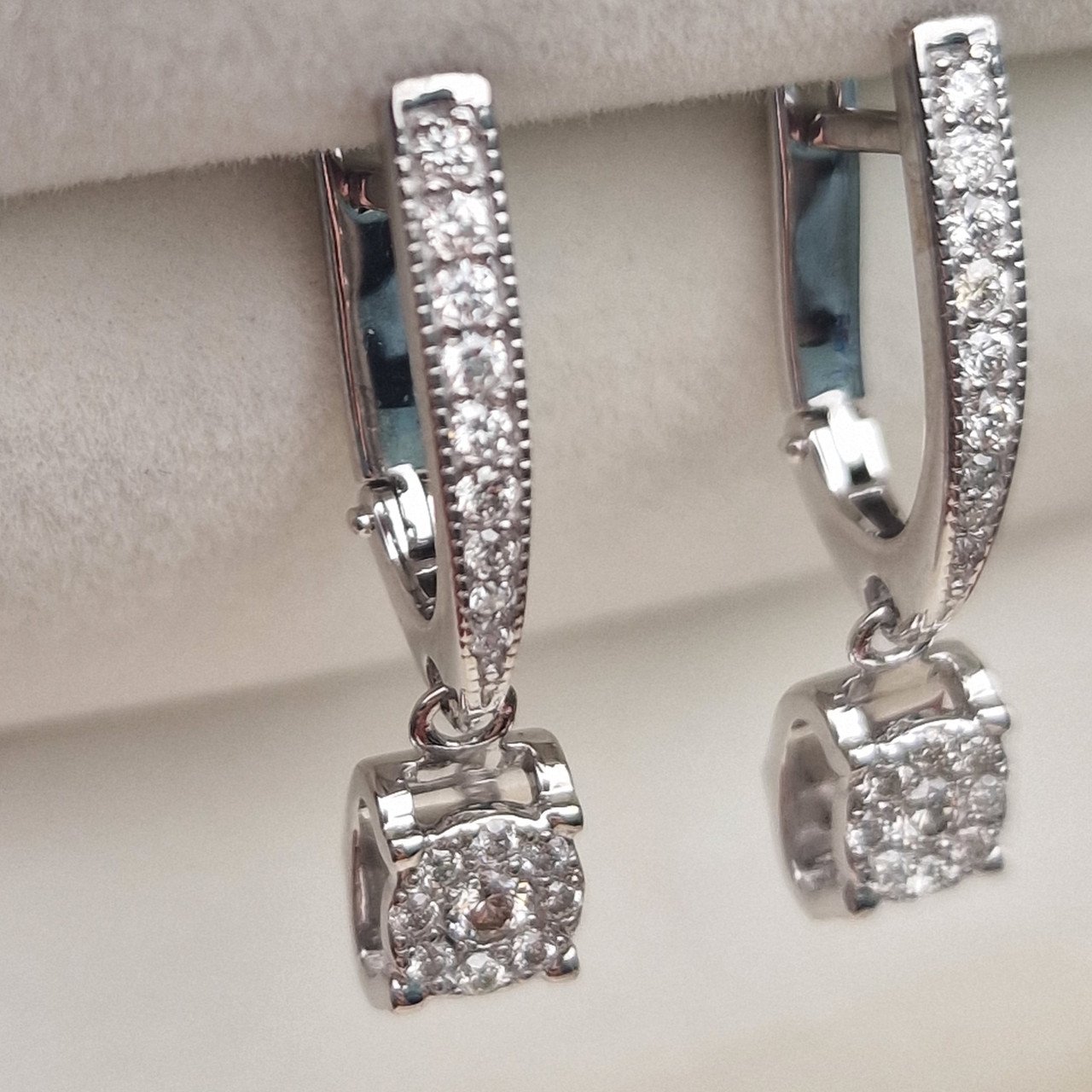 Серьги Deimantas 101763197 3,7гр 0,44ct. купить,NaN