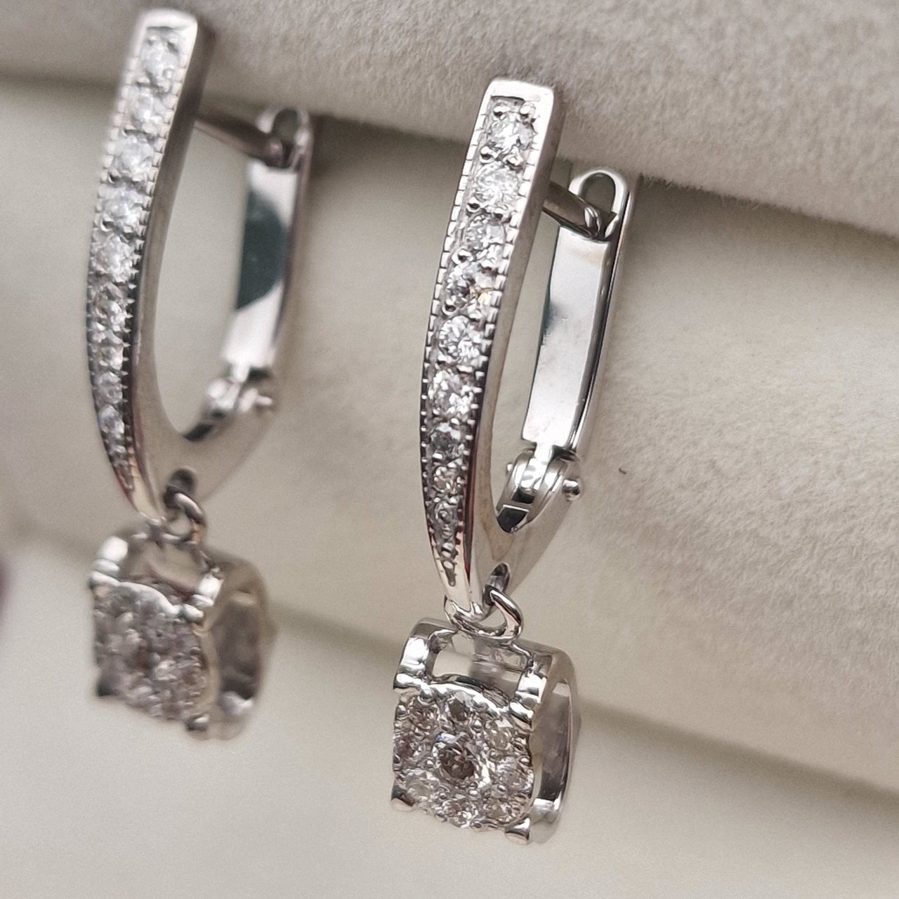 Серьги Deimantas 101763197 3,7гр 0,44ct. купить,NaN