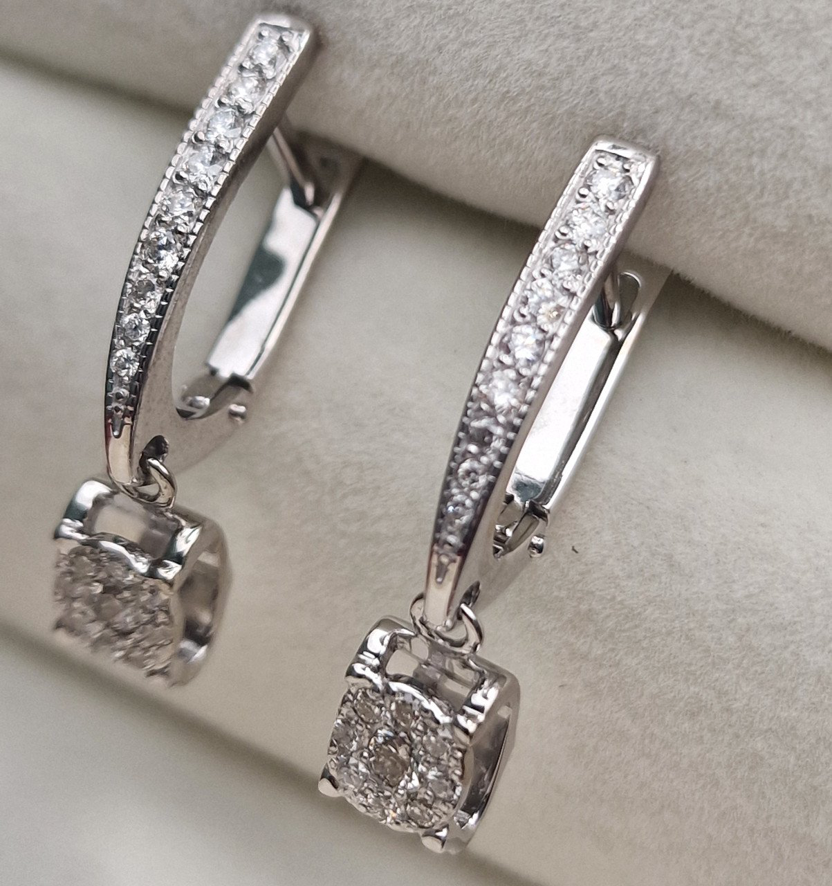 Серьги Deimantas 101763197 3,7гр 0,44ct. купить,NaN
