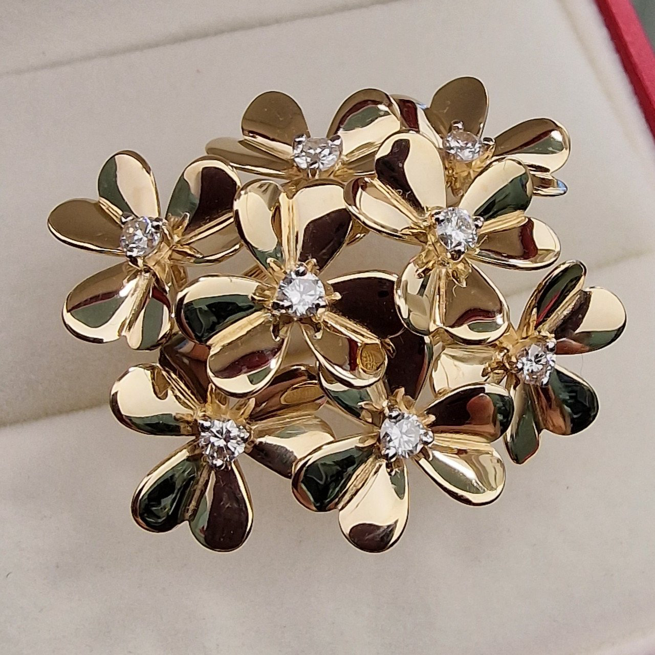 Кольцо Deimantas 101763177 18,5р 7,84гр 0,48ct. купить,NaN
