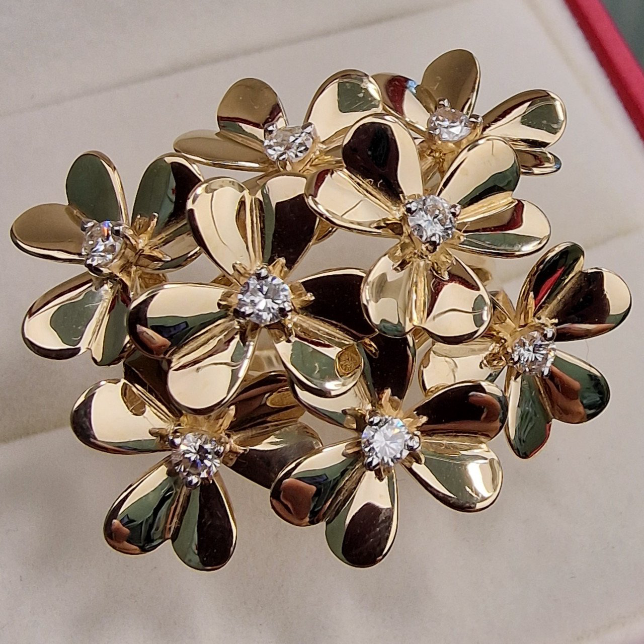 Кольцо Deimantas 101763177 18,5р 7,84гр 0,48ct. купить,NaN