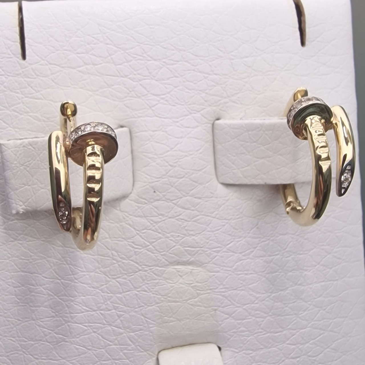 Серьги Deimantas 101763204 3,71гр 0,06ct. купить,NaN