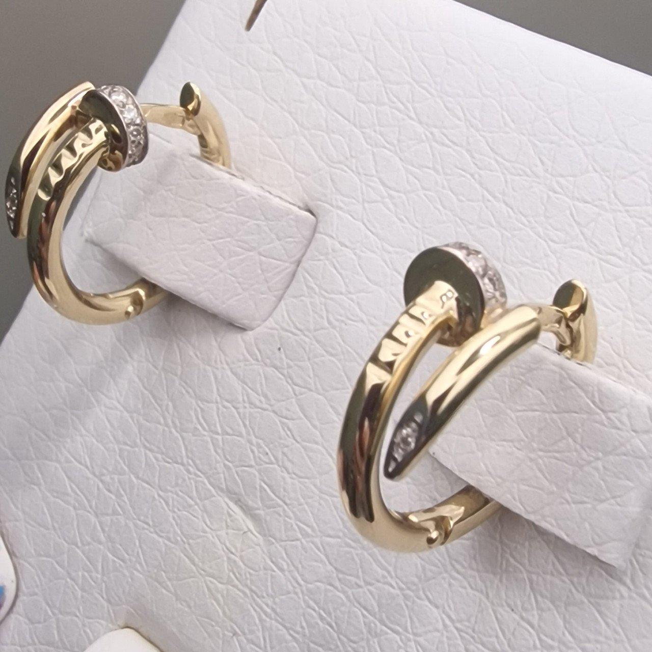 Серьги Deimantas 101763204 3,71гр 0,06ct. купить,NaN