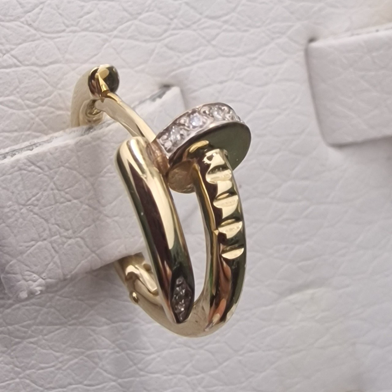 Серьги Deimantas 101763204 3,71гр 0,06ct. купить,NaN