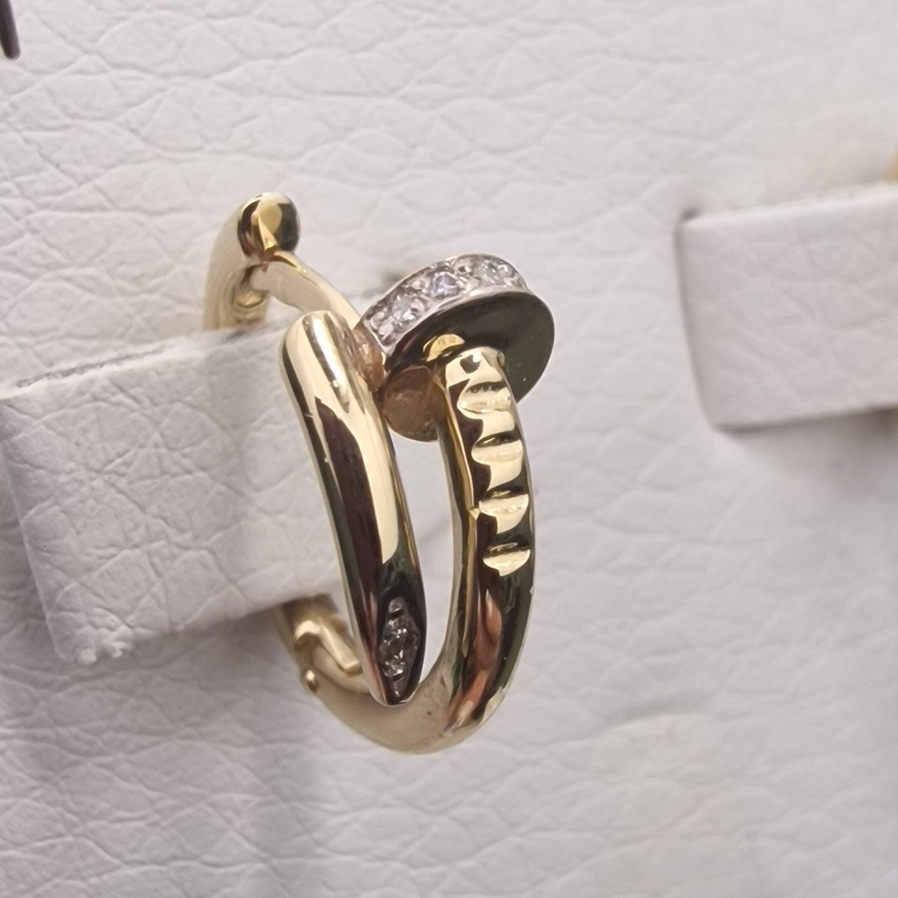 Серьги Deimantas 101763204 3,71гр 0,06ct. купить,NaN