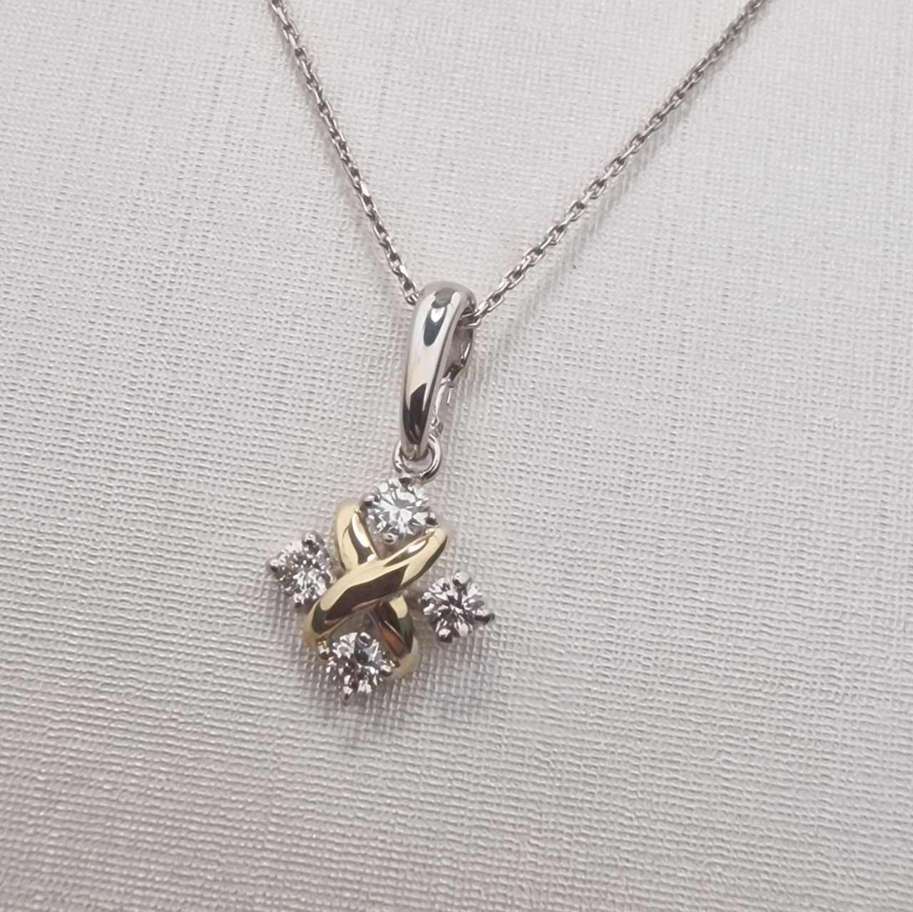 Кулон Deimantas 101763232 0,97гр 0,22ct. купить,NaN