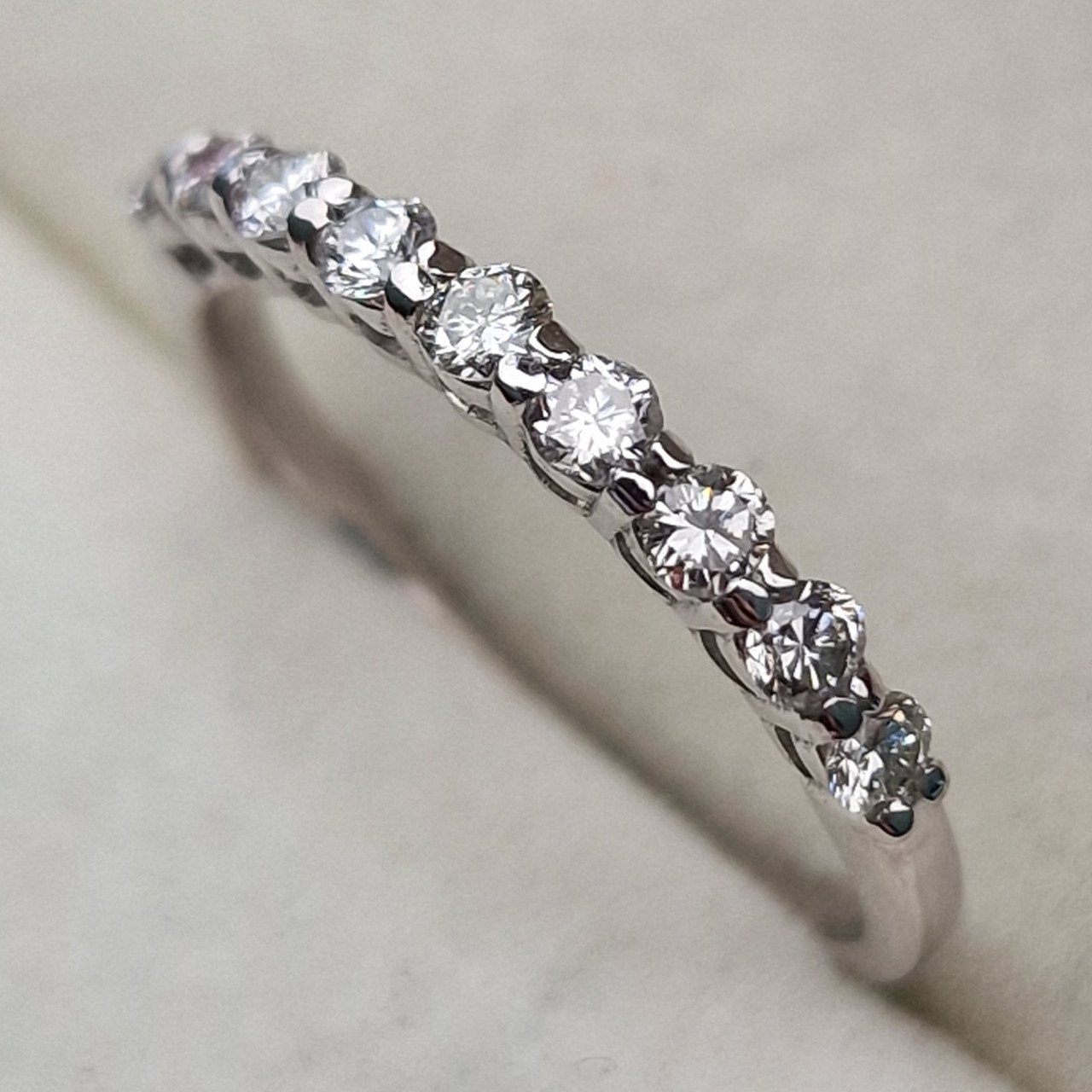 Кольцо Deimantas 101933231 17р 1,72гр 0,373ct. купить,NaN