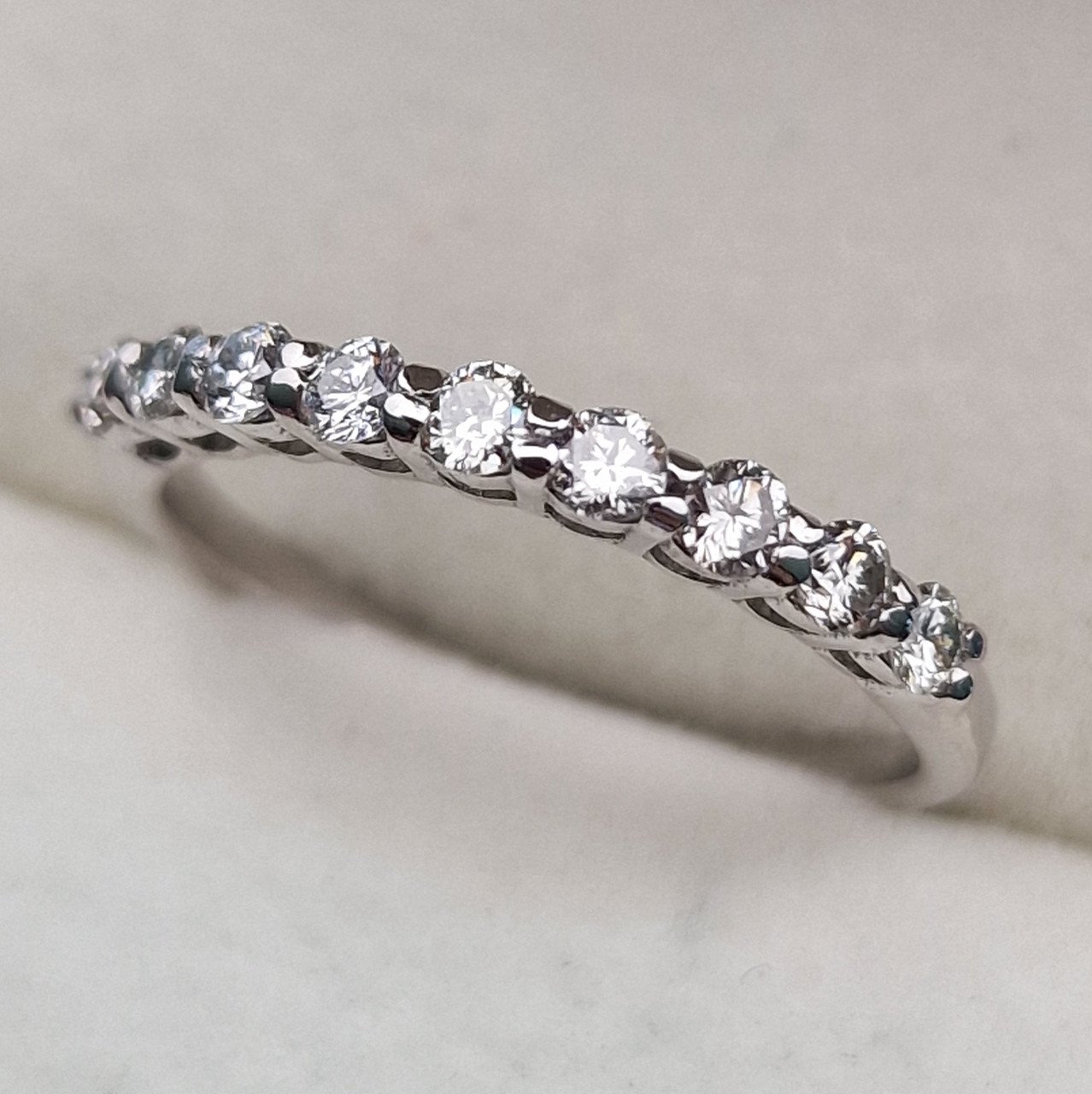 Кольцо Deimantas 101933231 17р 1,72гр 0,373ct. купить,NaN
