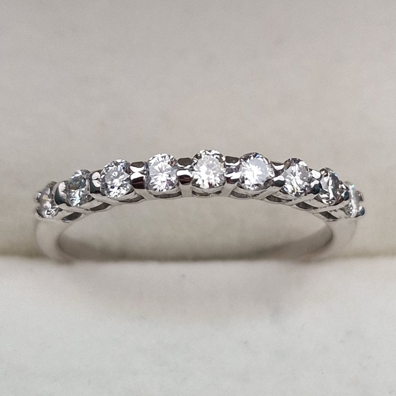 Кольцо Deimantas 101933231 17р 1,72гр 0,373ct. купить,NaN