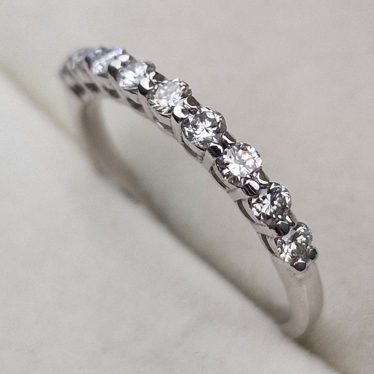 Кольцо Deimantas 101933231 17р 1,72гр 0,373ct. купить,NaN