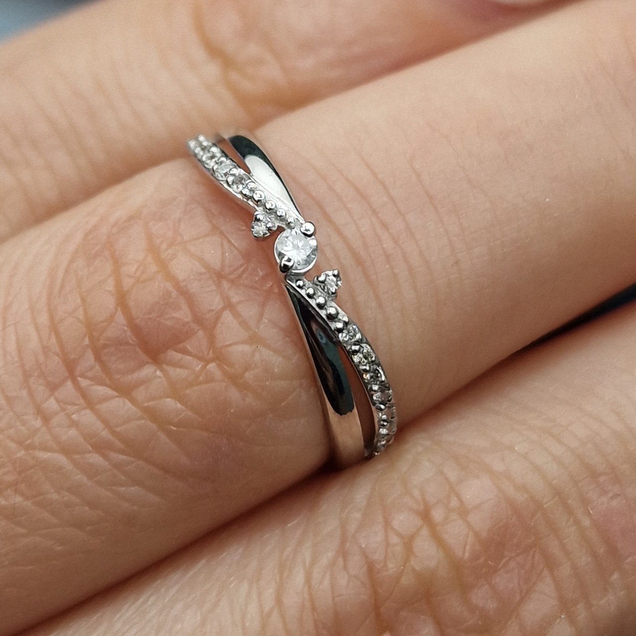 Кольцо Deimantas 101933249 16,5р 0,88гр 0,131ct. купить,NaN