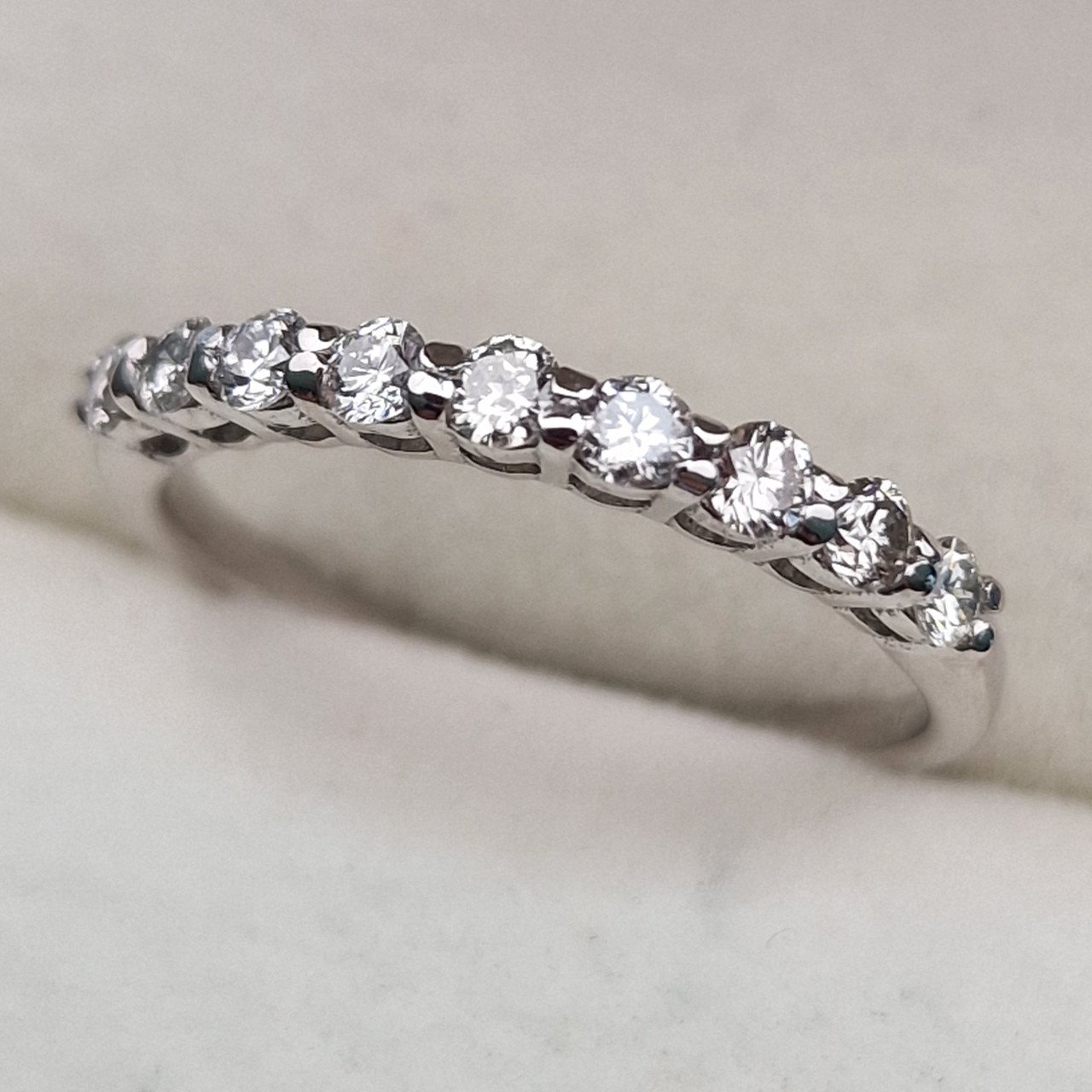 Кольцо Deimantas 101933231 17р 1,72гр 0,373ct. купить,NaN