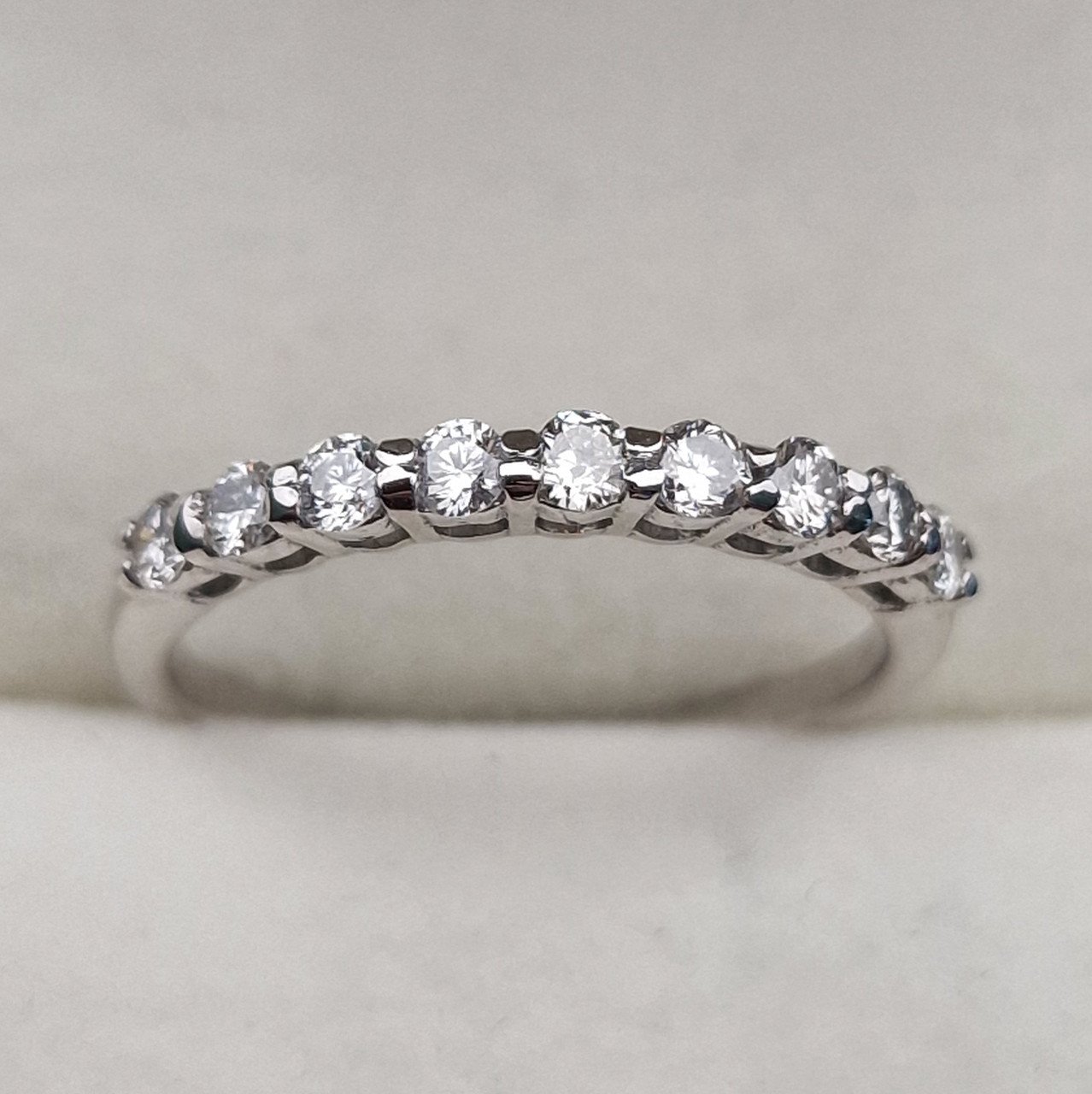 Кольцо Deimantas 101933231 17р 1,72гр 0,373ct. купить,NaN