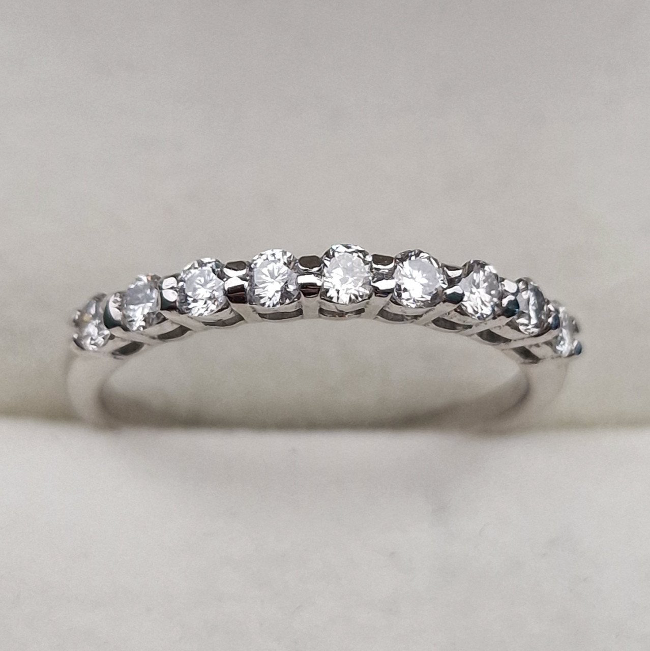 Кольцо Deimantas 101933231 17р 1,72гр 0,373ct. купить,NaN