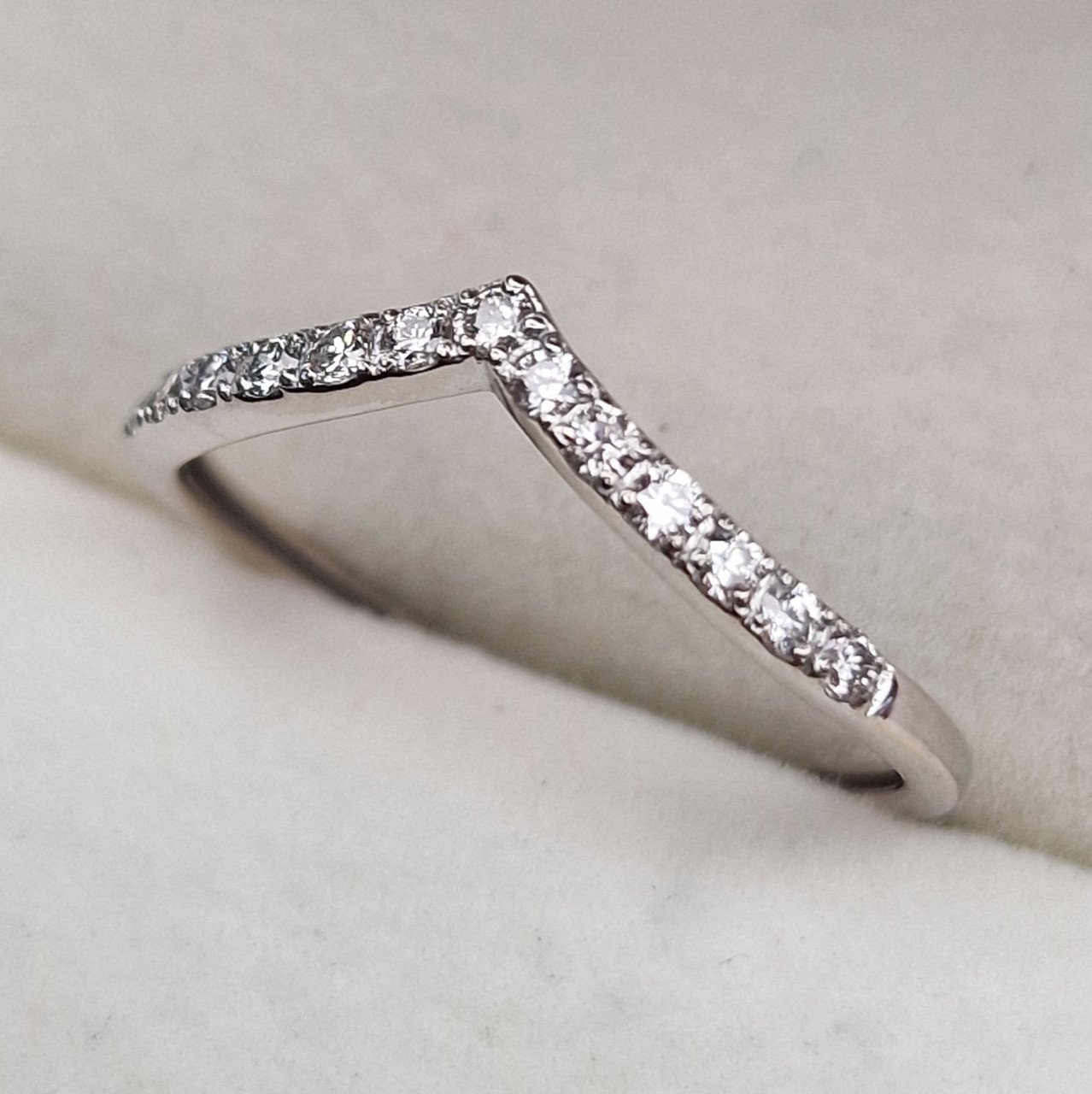 Кольцо Deimantas 101934116 17р 1,02гр 0,181ct. купить,NaN