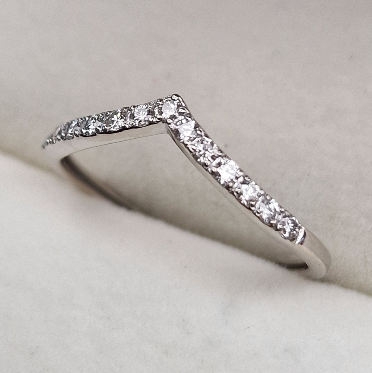 Кольцо Deimantas 101934116 17р 1,02гр 0,181ct. купить,NaN