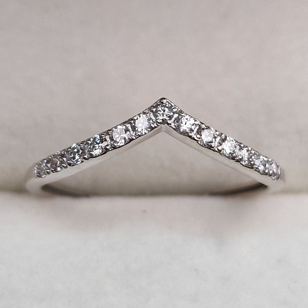 Кольцо Deimantas 101934116 17р 1,02гр 0,181ct. купить,NaN
