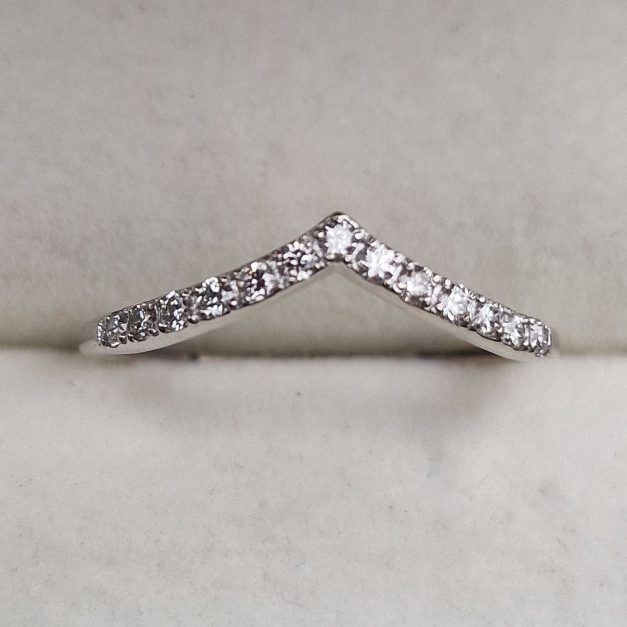 Кольцо Deimantas 101934116 17р 1,02гр 0,181ct. купить,NaN