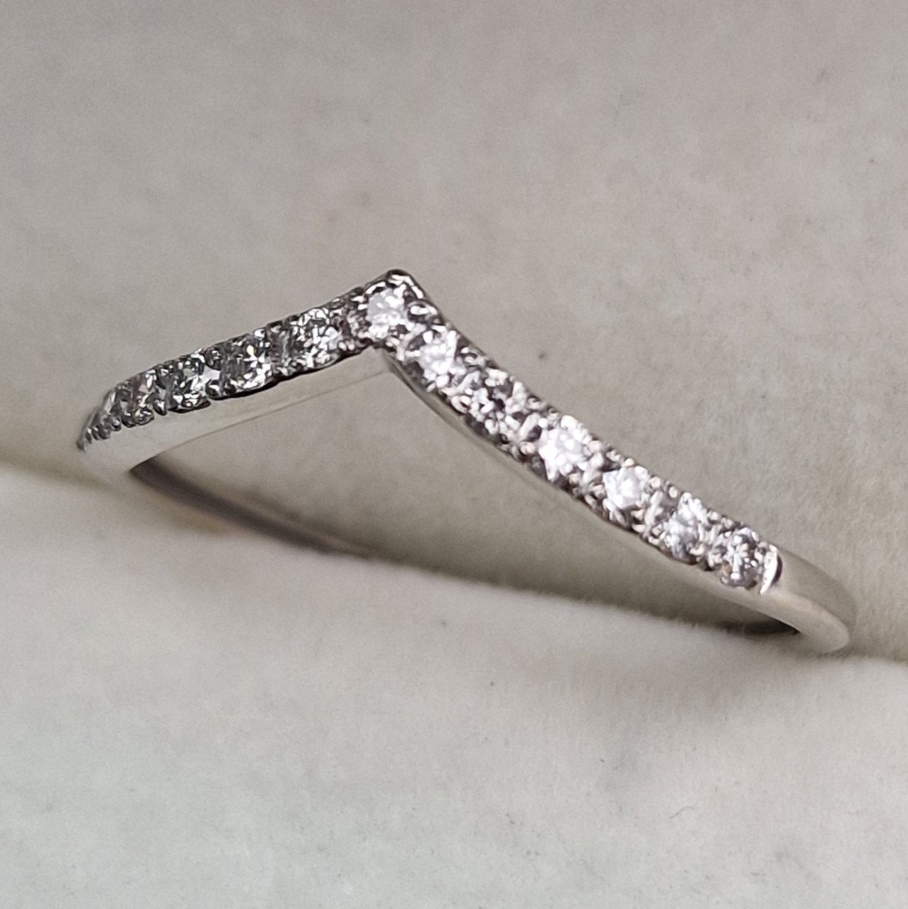 Кольцо Deimantas 101934116 17р 1,02гр 0,181ct. купить,NaN