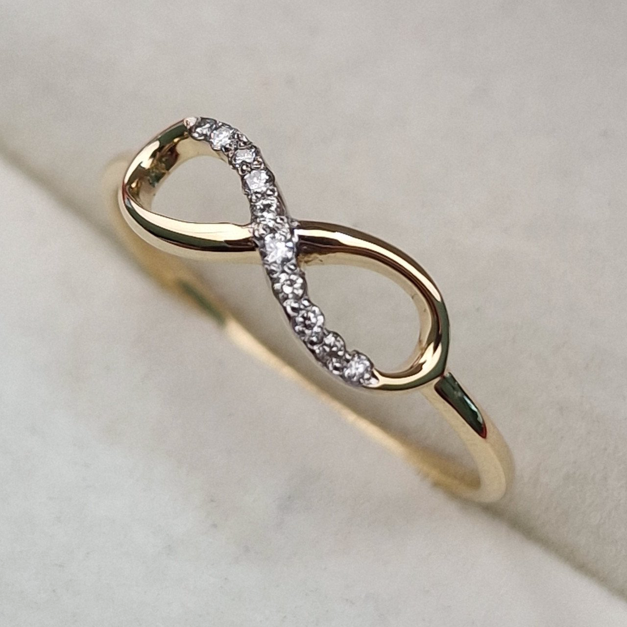 Кольцо Deimantas 101934122 17р 1,16гр 0,047ct. купить,NaN