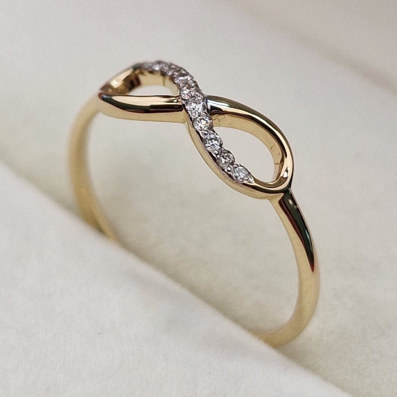 Кольцо Deimantas 101934122 17р 1,16гр 0,047ct. купить,NaN