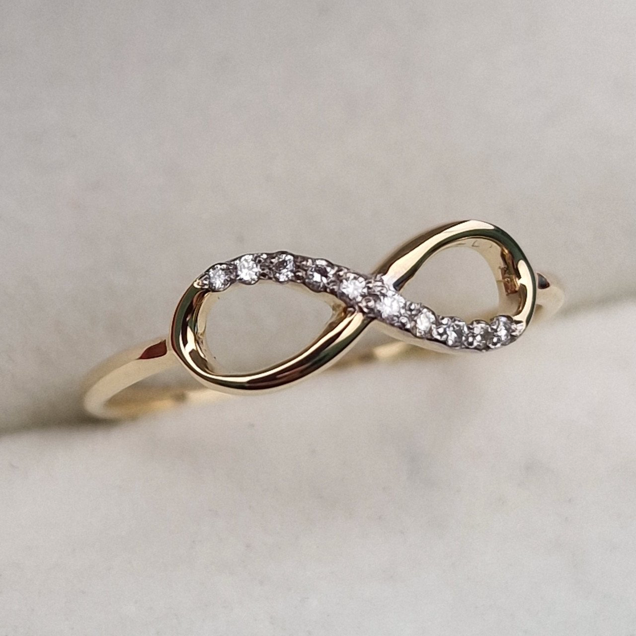 Кольцо Deimantas 101934122 17р 1,16гр 0,047ct. купить,NaN