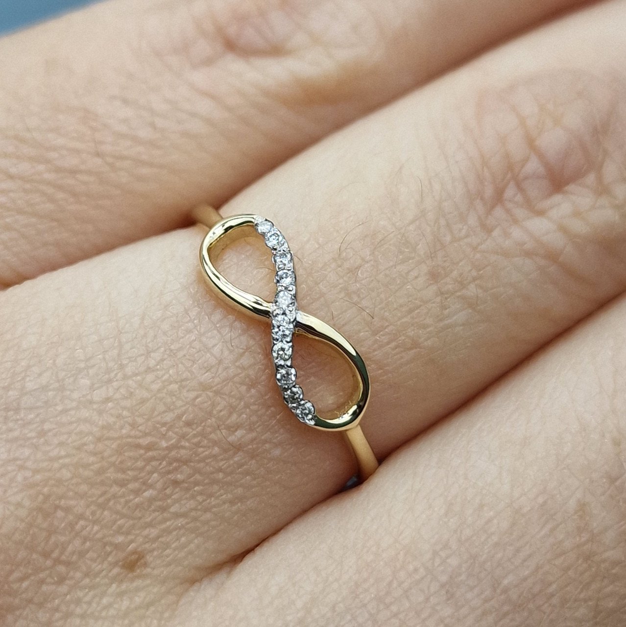 Кольцо Deimantas 101934122 17р 1,16гр 0,047ct. купить,NaN