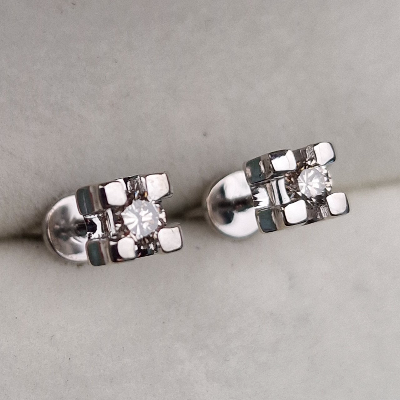Серьги Deimantas 101934220 2,26гр 0,261ct. купить,NaN