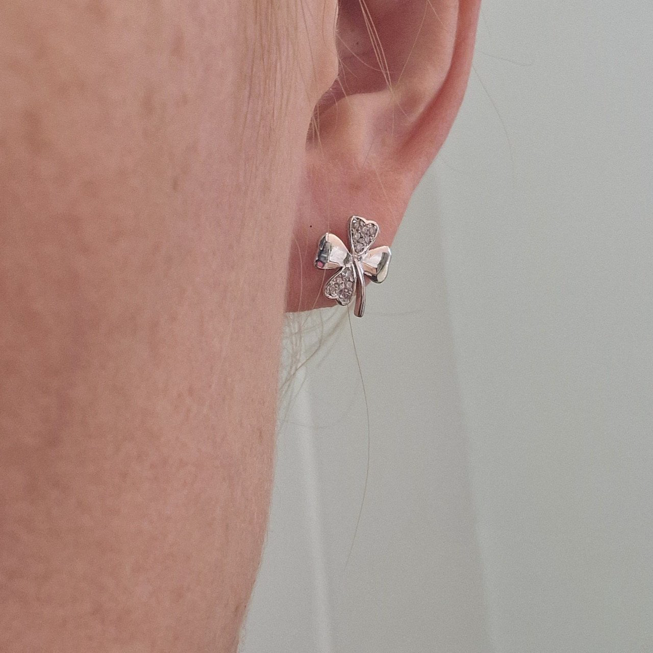 Серьги Deimantas 101934231 2,02гр 0,147ct. купить,NaN