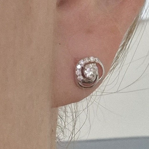 Серьги Deimantas 101934262 1,22гр 0,287ct. купить,NaN
