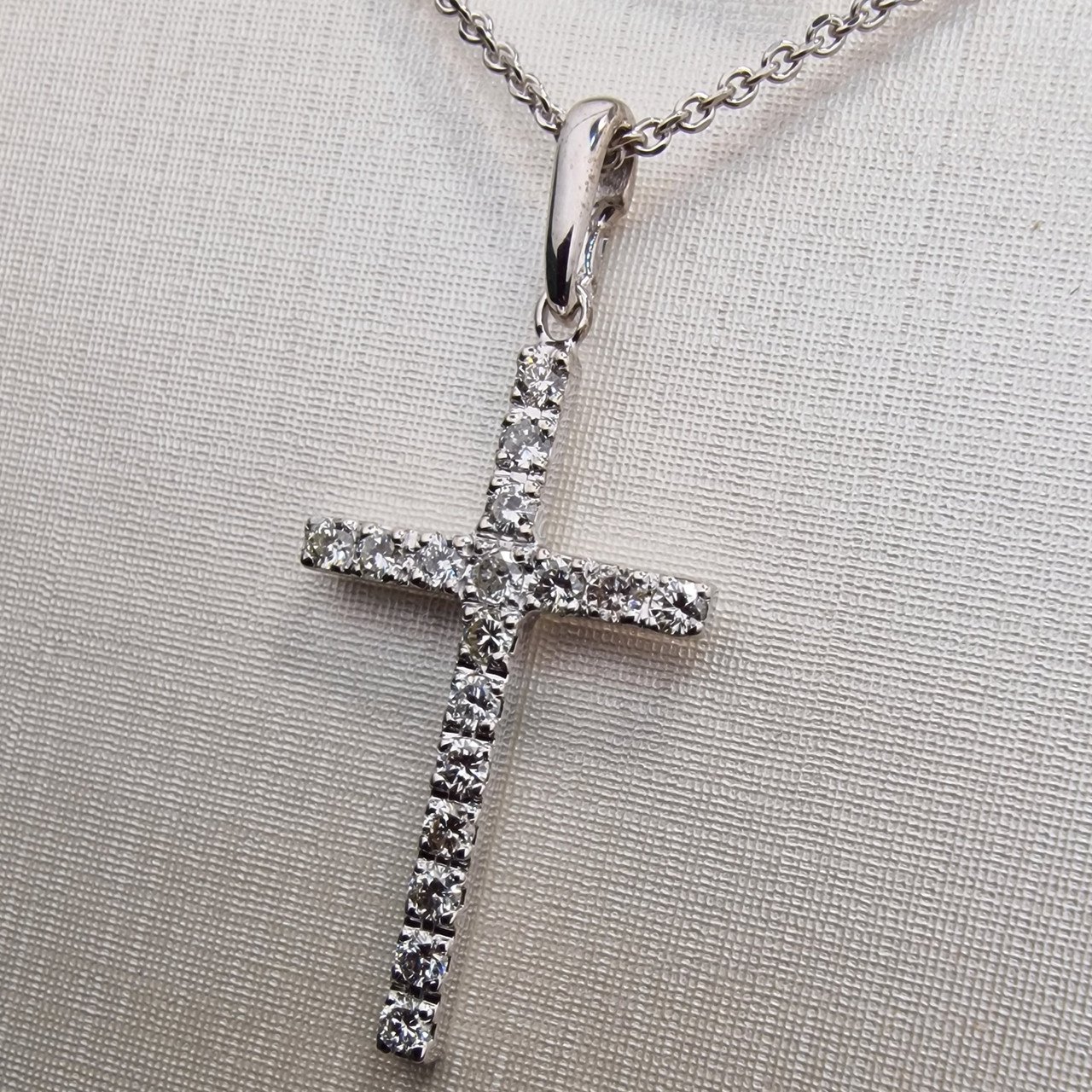 Кулон Deimantas 101934297 1,99гр 0,518ct. купить,NaN