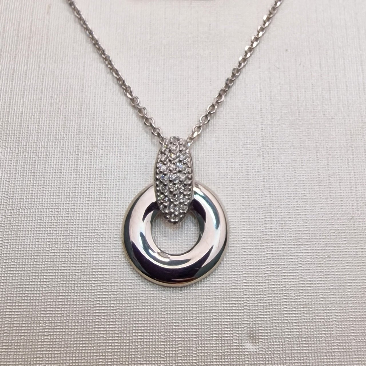 Кулон Deimantas 101934310 0,96гр 0,106ct. купить,NaN